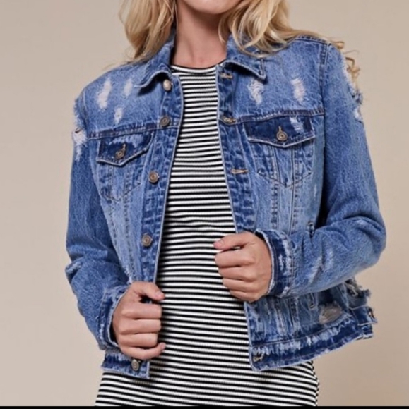 Mustard Seed Jackets & Blazers - Mustard Seed size small distressed denim jacket